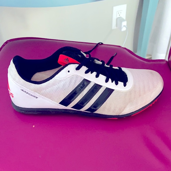 adidas track spikes distance